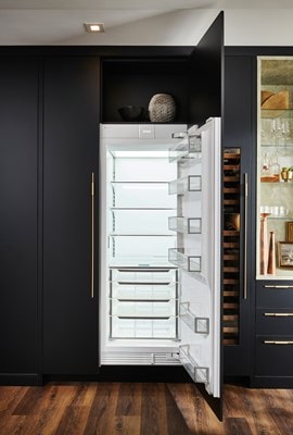 DEC3050RID/R open and empty