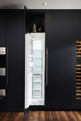  DEC1850FI shown open and empty DEC1850FI shown open and empty