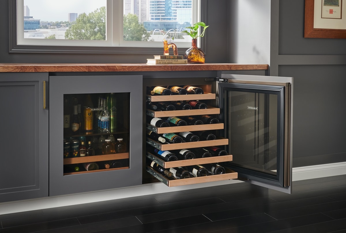 SubZero 24" Designer Undercounter ADA Height Wine Storage