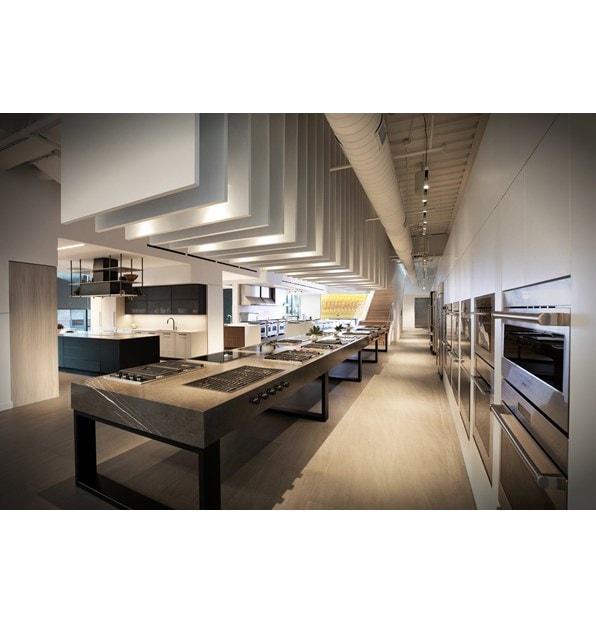 Haga realidad la cocina de sus sueños con electrodomésticos de lujo que reflejan su estilo en el showroom de Sub-Zero, Wolf y Cove en el área metropolitana de Denver, Colorado.