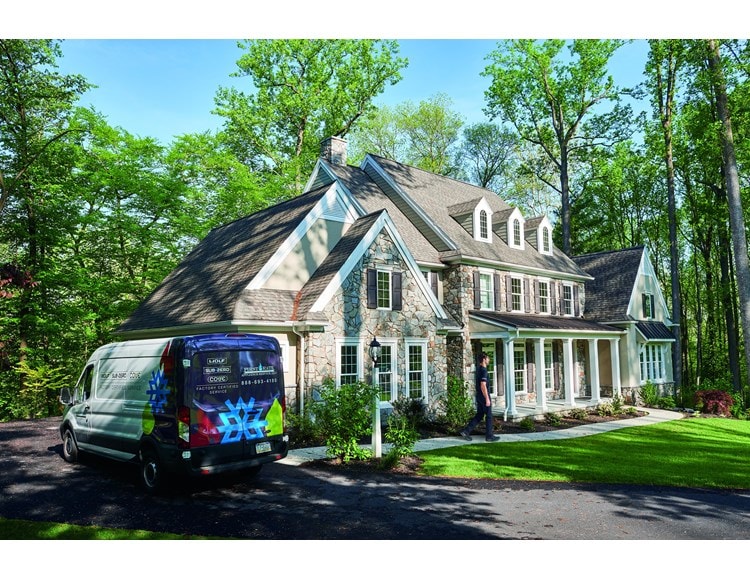 Sub-Zero, Wolf y Cove Factory Certified Programs guarantee installation, service and parts of the same caliber as our appliances ensuring you receive a white-glove experience.