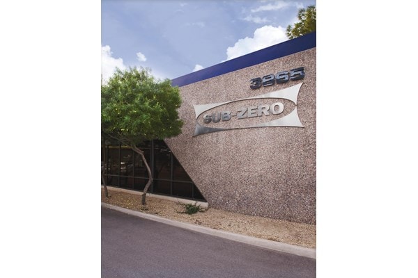 Instalación de piezas de repuesto Sub-Zero, Wolf y Cove en Phoenix, Arizona  
