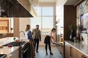 Visite un showroom de electrodomésticos de cocina Sub-Zero, Wolf y Cove