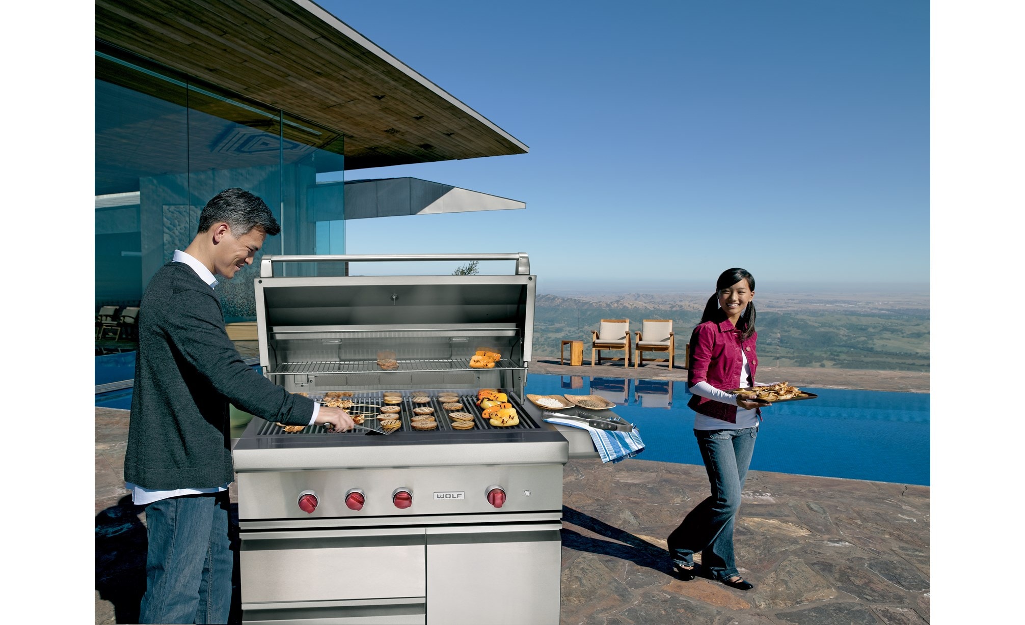 Wolf Appliances 42" Outdoor Gas Grill (OG42)