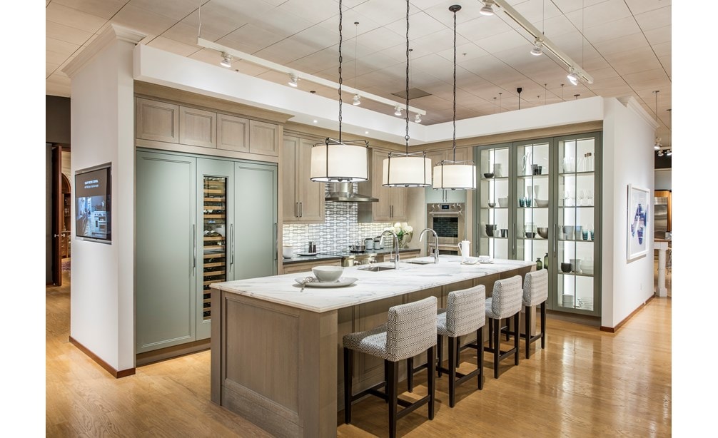 Visit with us and explore a full range of fully functional Sub-Zero, Wolf and Cove products in a variety of inspiring kitchen vignettes.