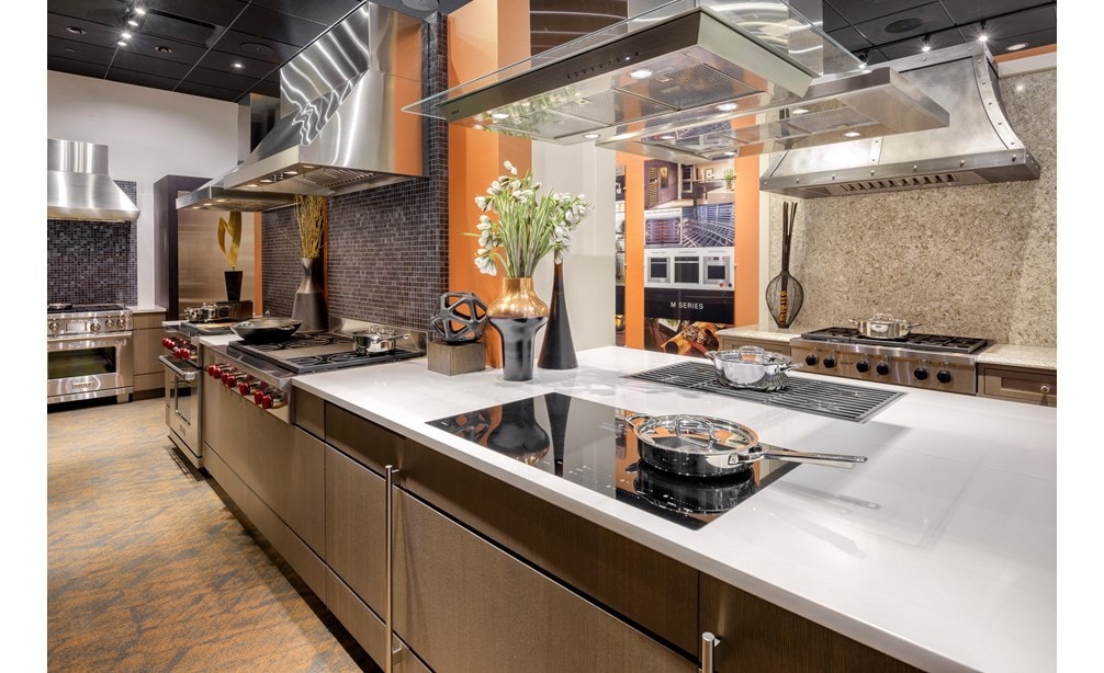 See the widest variety of Sub-Zero, Wolf and Cove products in live kitchen settings at our showroom in Charlotte, North Carolina