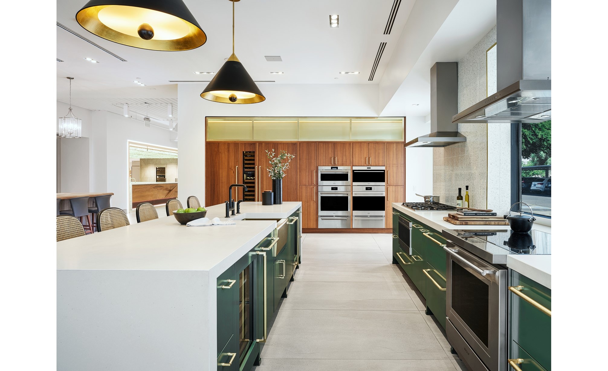 See a wide variety of kitchen settings displayed in a variety of styles at the Sub-Zero, Wolf and Cove Showroom in Scottsdale, Arizona