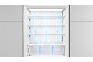 Refrigerador de la serie Classic Sub-Zero de tamaño completo con flechas que muestran el flujo de su control de temperatura Split Climate entre sus compartimentos superior e inferior