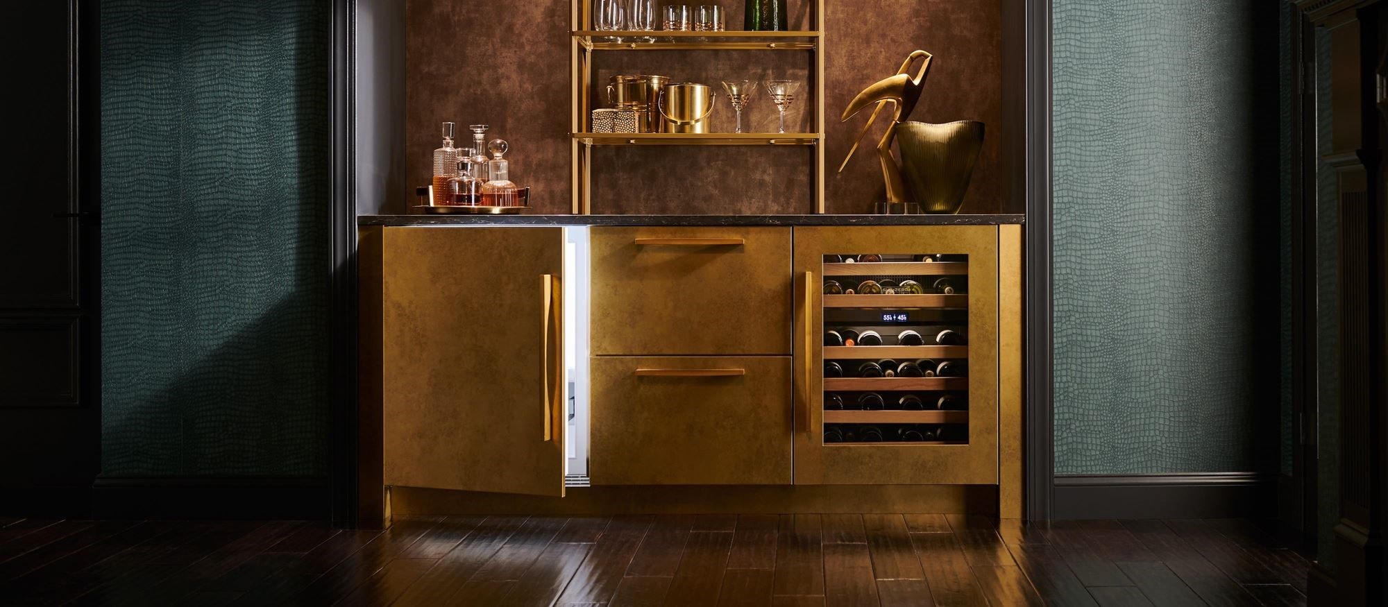 Refrigerador/congelador de 24" Sub-Zero bajo mostrador con máquina para hacer hielo Designer (DEU2450CI)