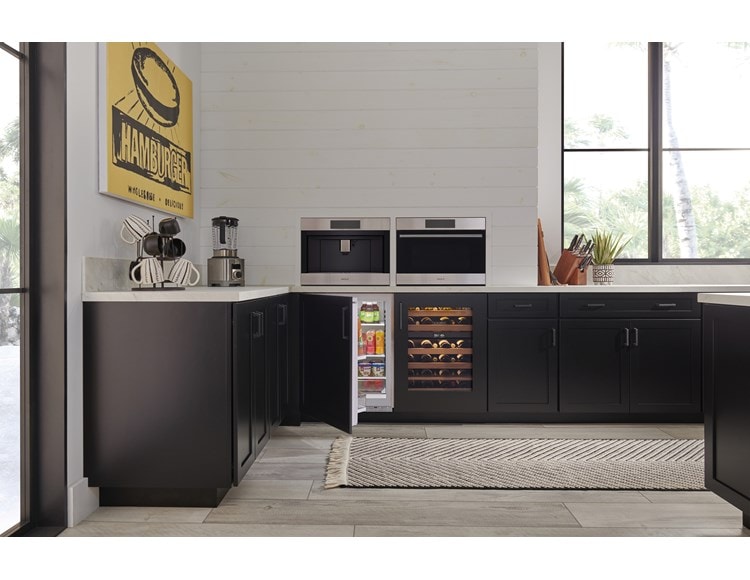 Refrigerador/congelador debajo del mostrador de 24" Sub-Zerp Designer (DEU2450CI)