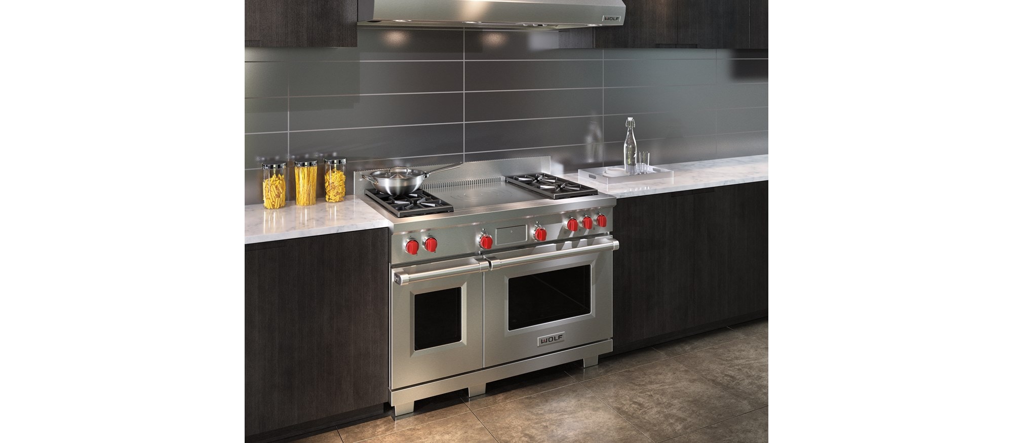 Wolf 48" Dual Fuel Range 4 Burners and French Top (DF484F)