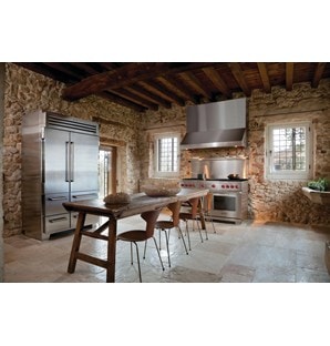 Estufa de doble salida de 60" Wolf con 6 quemadores y asadora y plancha infrarrojas (DF60650CG)