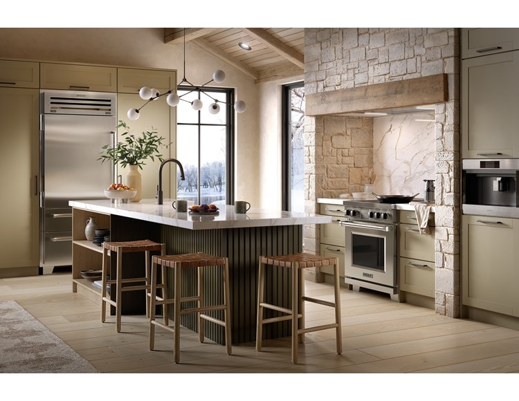 Wolf 30" Professional Induction Range (IR30450/S/P) with Black Knobs