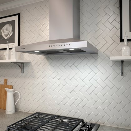 Campana extractora de placa de cocción de pared de 30" Wolf Inoxidable (VW30S)