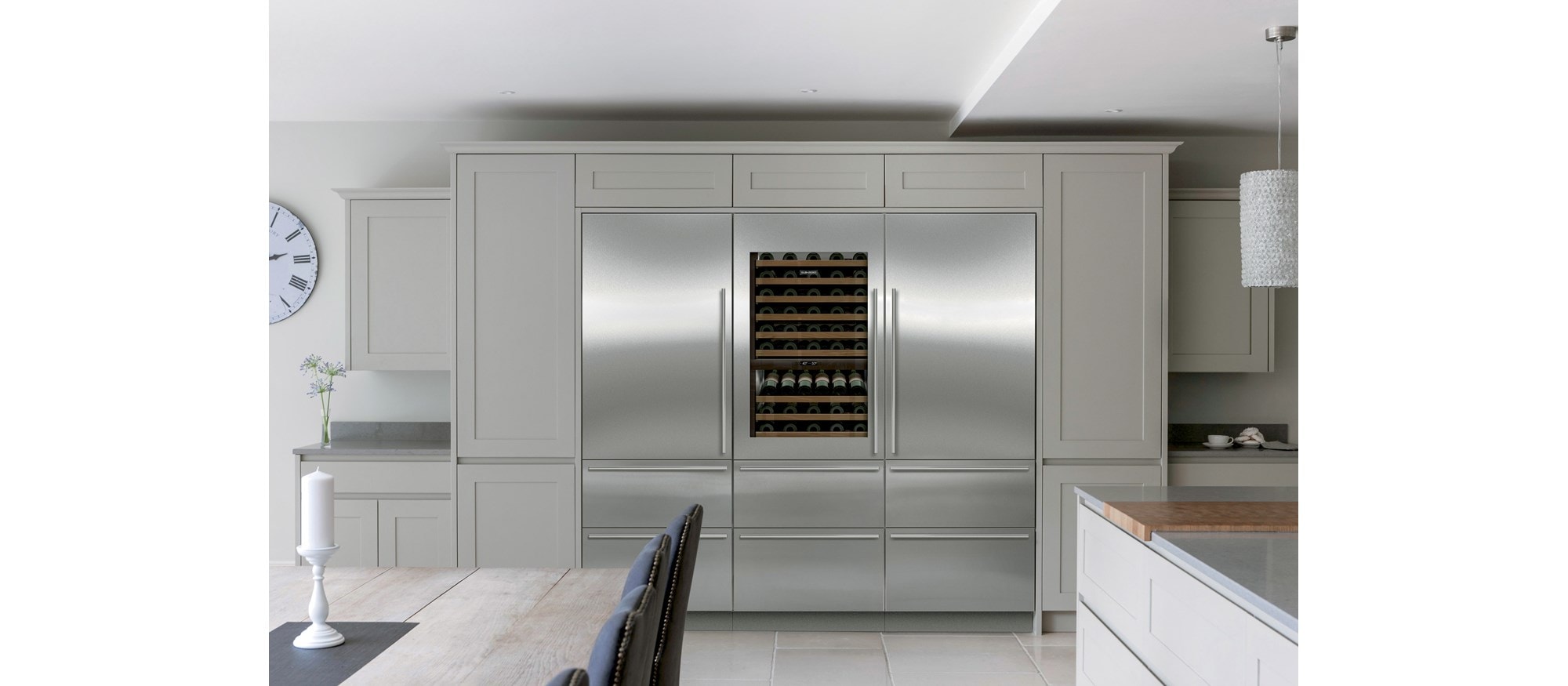 Combo Sub-Zero de 30" con fabricador de hielo y dispensador interno (DET3050CIID)