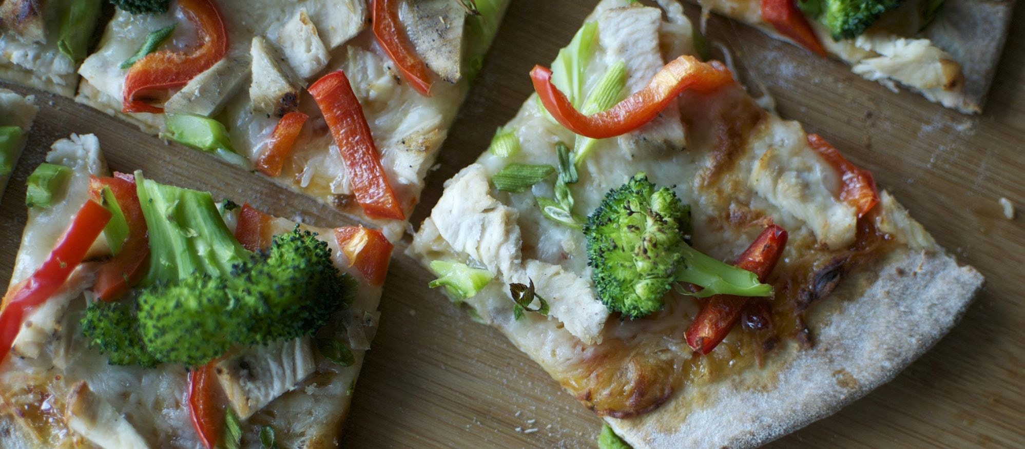 Pizza de pollo tailandesa