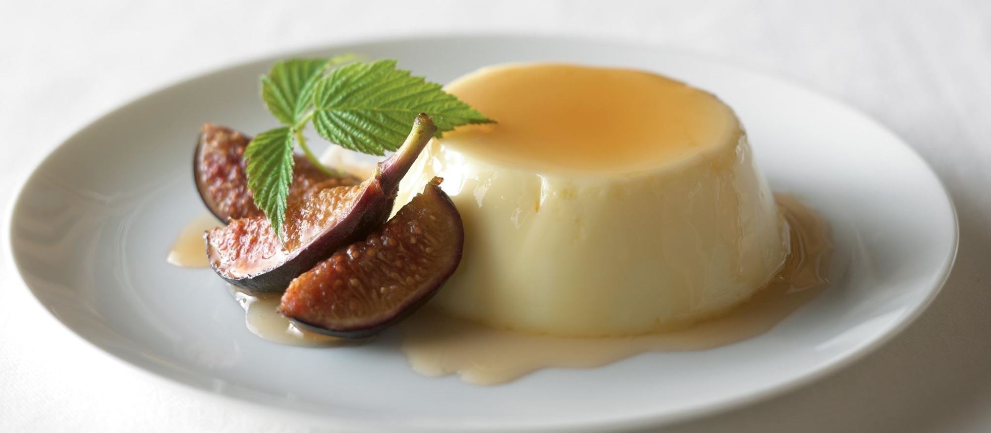 Flan with Fruit