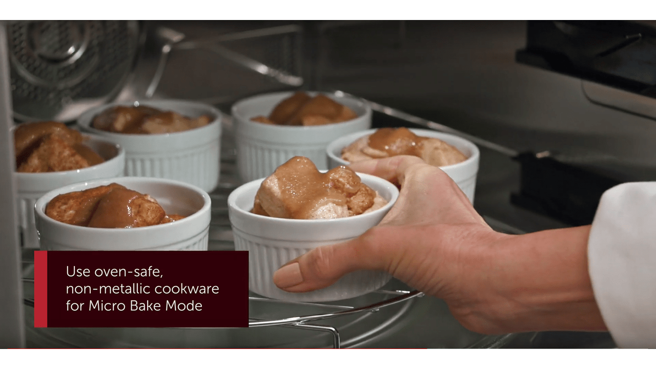 Speed oven Wolf Modo horneado por microondas Video de uso y cuidado