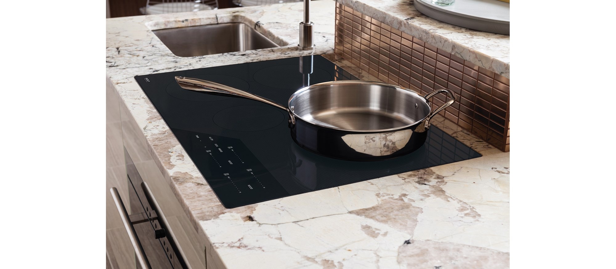 Placa de inducción contemporánea de 30" Wolf (CI304C/B)