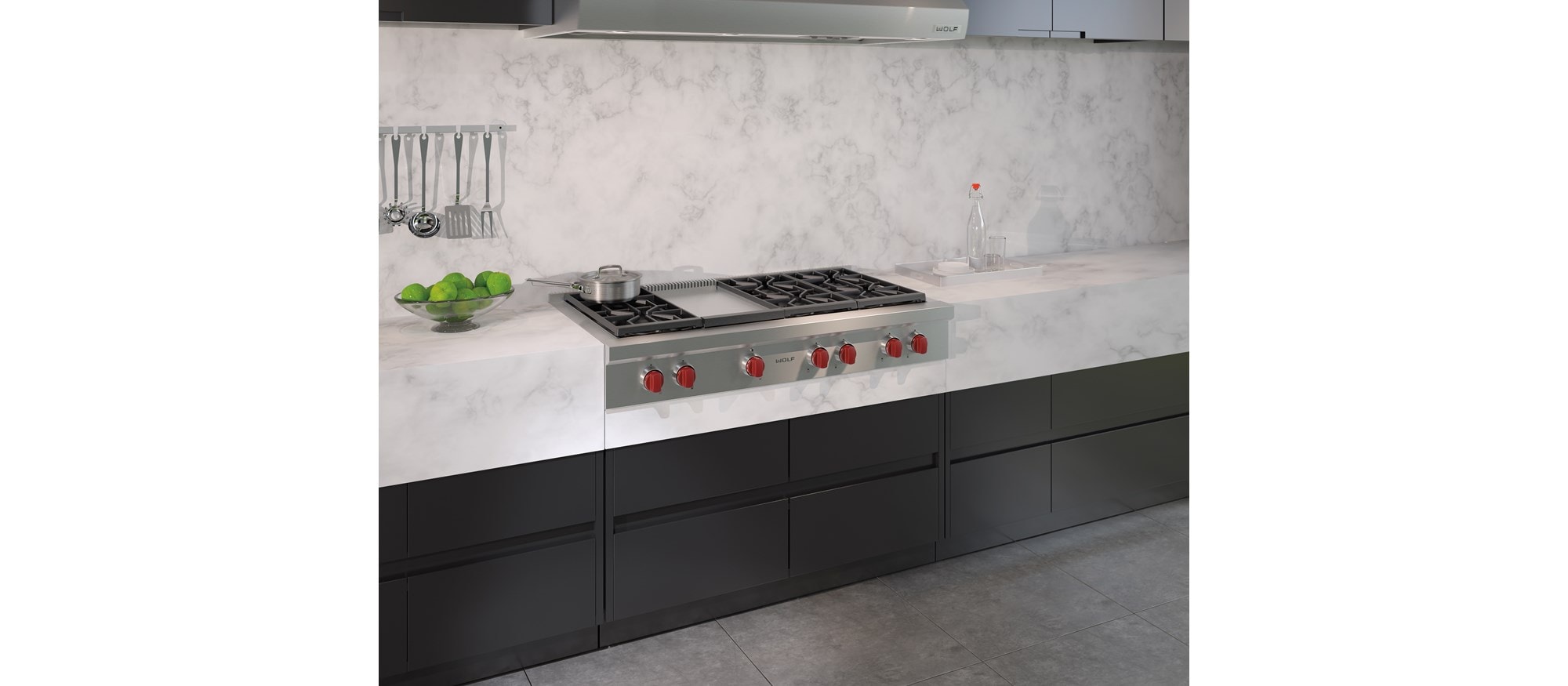 Estufa con quemadores sellados de 48" Wolf - 6 quemadores y plancha infrarroja (SRT486G)