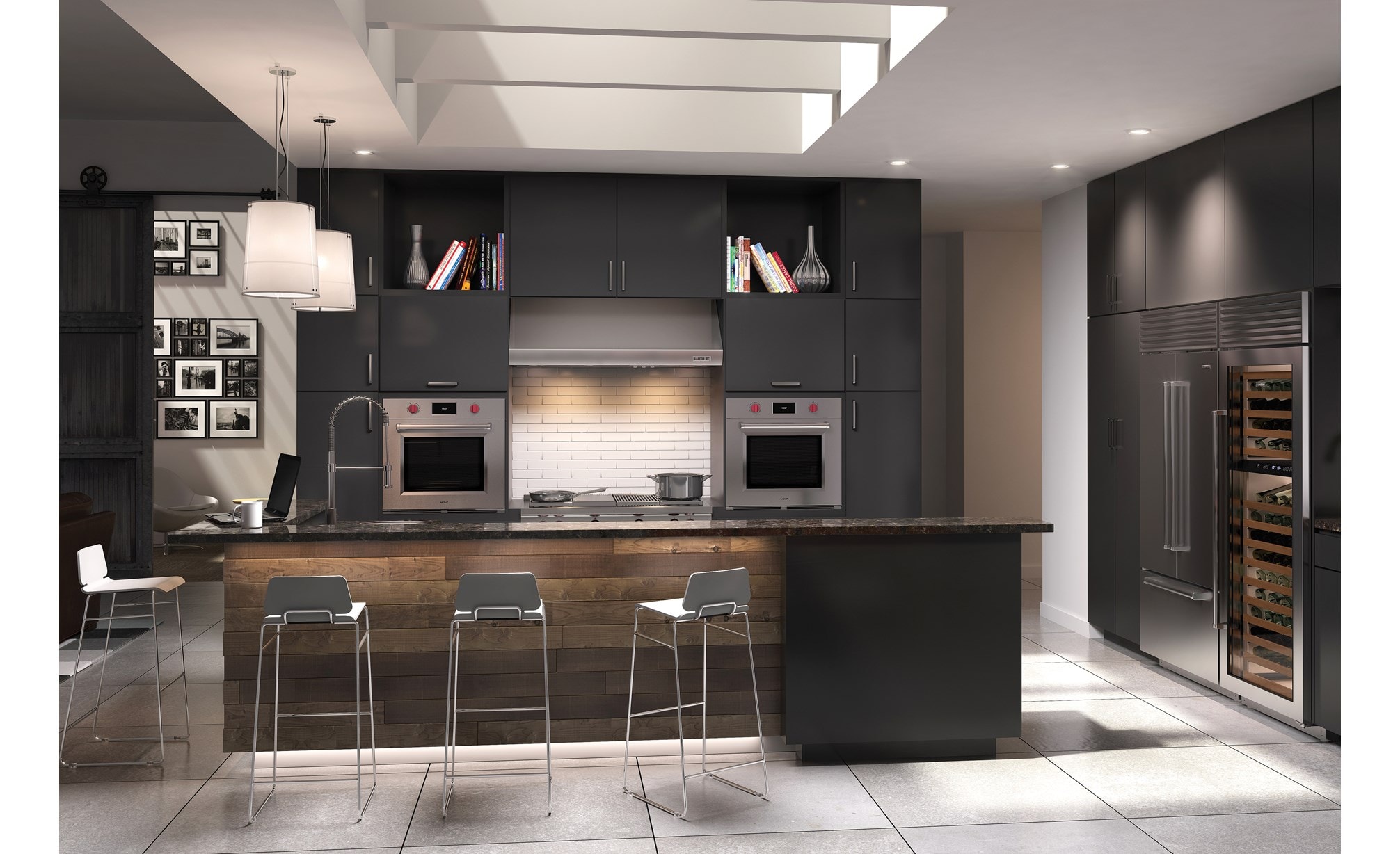 Hornos individuales profesionales de la serie M de 30" Wolf (SO30PM/S/PH) exhibidos a cada lado de una campana de pared Pro de 48" Wolf - profundidad de 24" (PW482418)