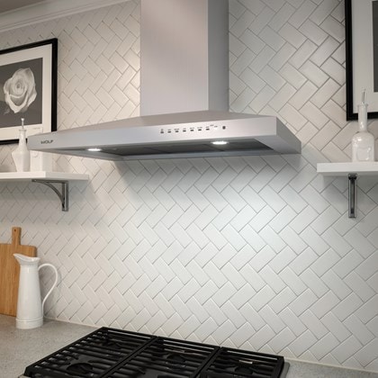 Campana extractora de placa de cocción de pared de 36" Wolf Inoxidable (VW36S)