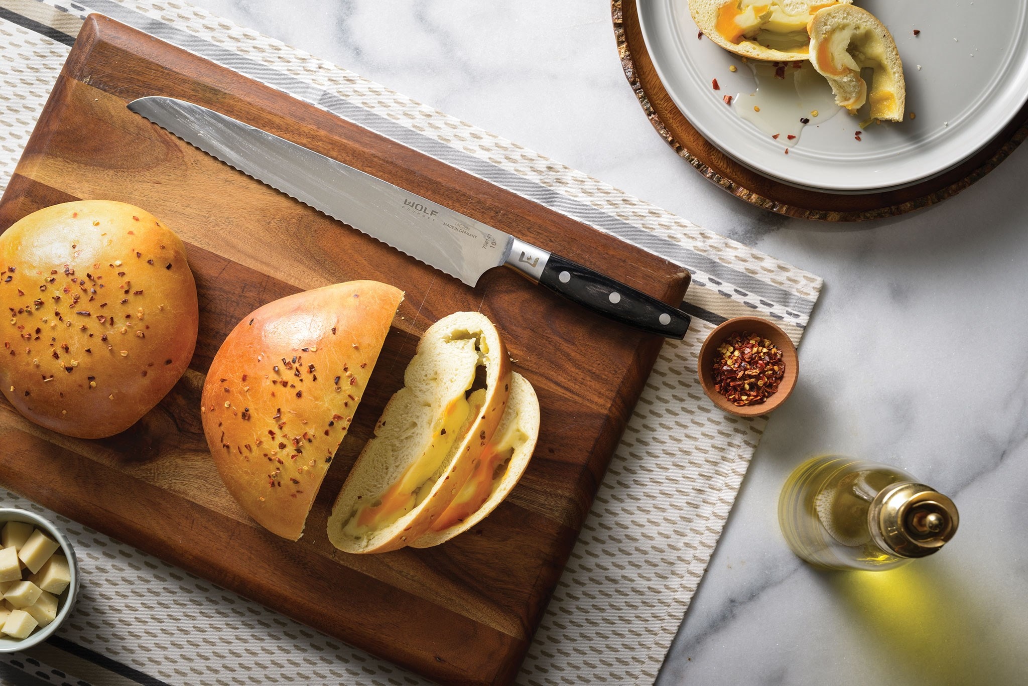 Pan de queso y chile asado